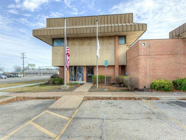 5950 Admiral Place - Photo 1