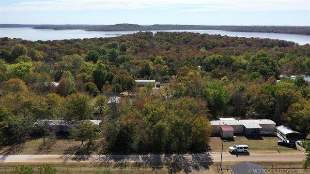 416560 Flying Bridge Drive - Photo 1