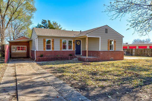 308 Shawnee Avenue - Photo 1