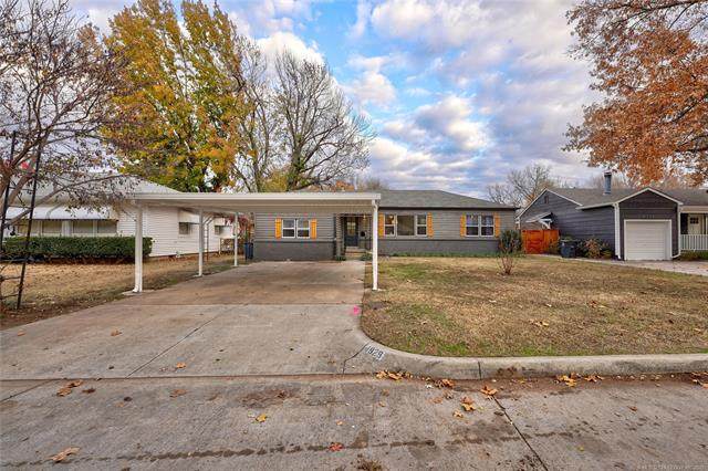 4929 Troost Avenue - Photo 1