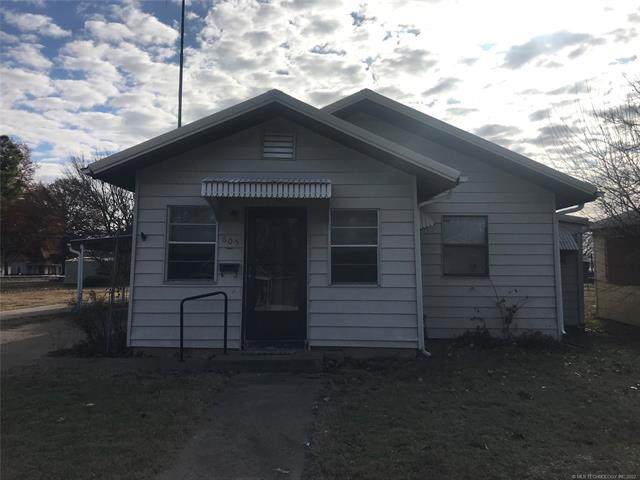 605 1st Street - Photo 1