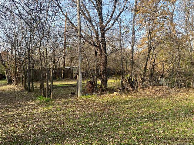 811 A Street - Photo 1