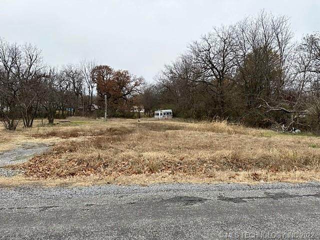 507 13th Street - Photo 1