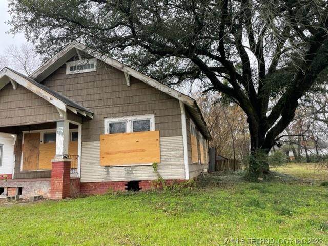 715 A Street - Photo 1