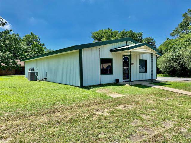 245 Main - Photo 1