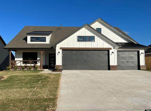 13917 Quincy Street - Photo 1