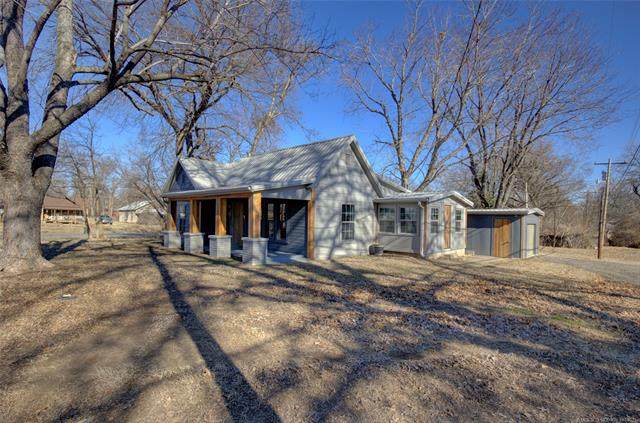 109 7th Avenue - Photo 1