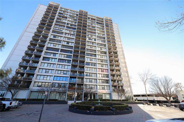 410 7th Street - Photo 1