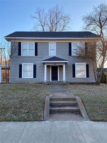 919 Cedar - Photo 1