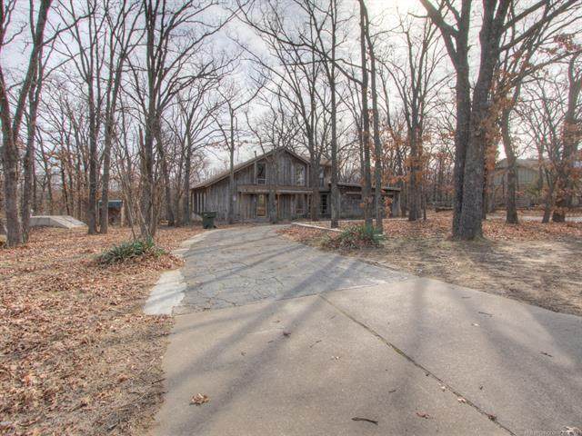 242 Hinton Boulevard - Photo 1