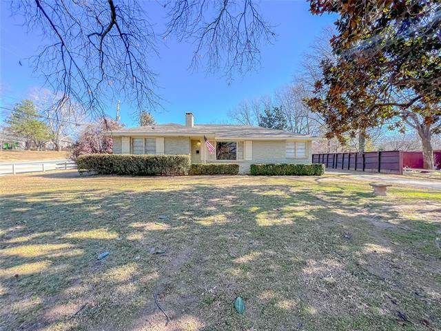 4103 Lewis Avenue - Photo 1