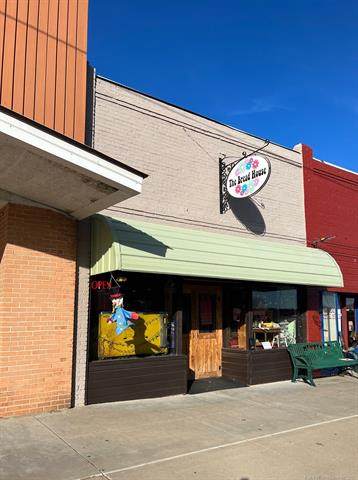 314 Main Street - Photo 1