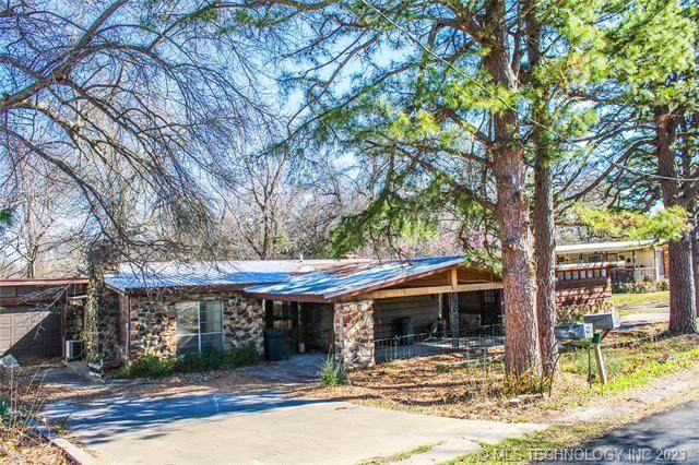 198 Williams Avenue - Photo 1