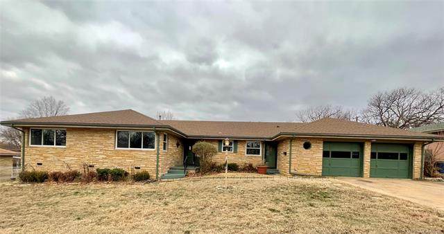 626 28th West Avenue - Photo 1