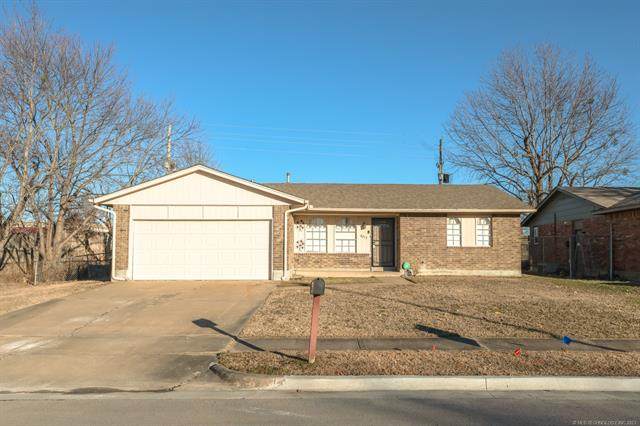 6217 120th East Avenue - Photo 1