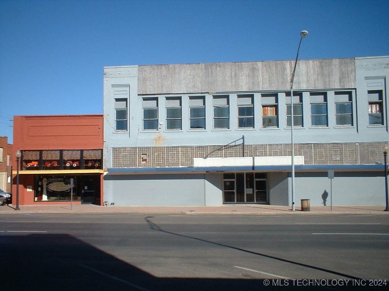 105 Main - Photo 1