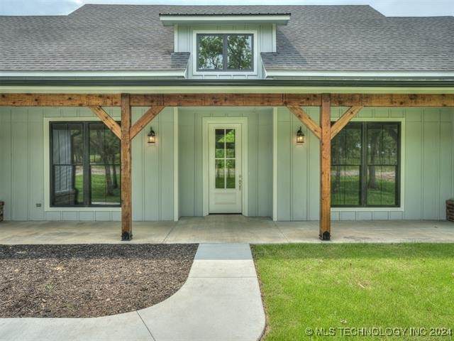 3 52nd West Avenue - Photo 1