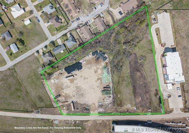 1007 Service Road - Photo 1