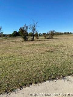  Woodcrest Circle - Photo 1