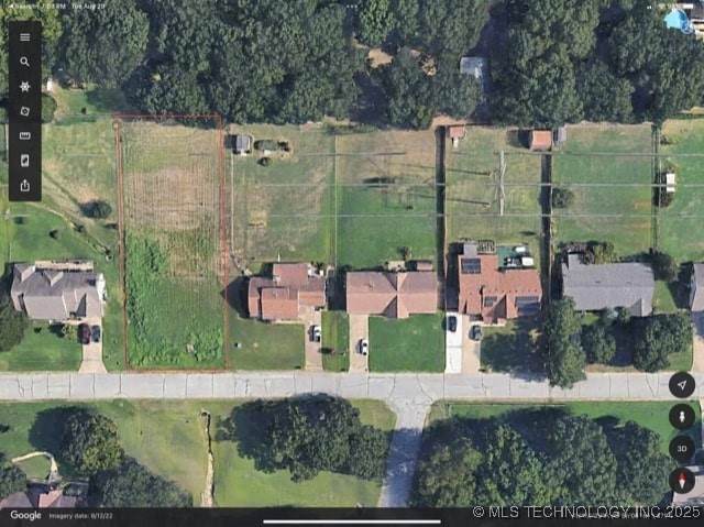 119 119th Street - Photo 1