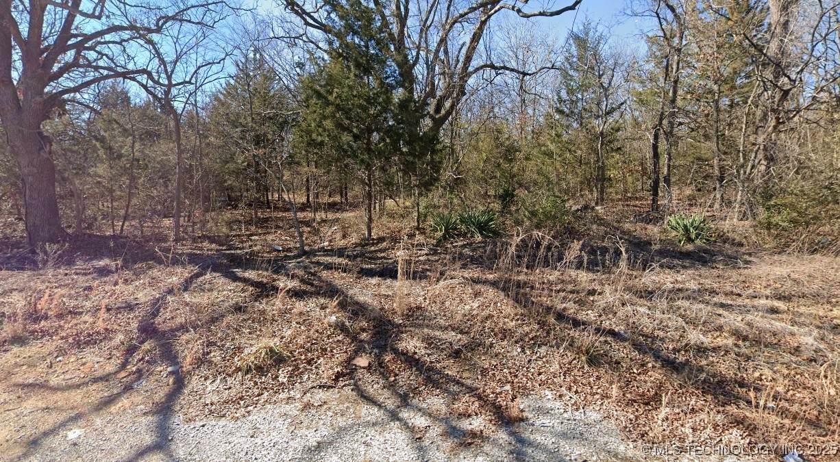 1522 Spocogee Street - Photo 1