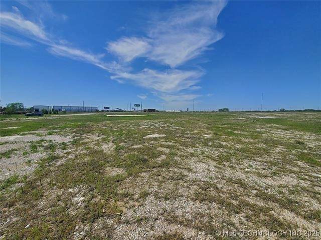 16901 Admiral Place - Photo 1