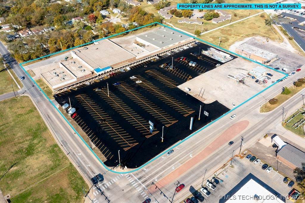 805 Broadway - Photo 1