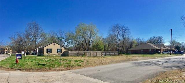 401 Patti Page Boulevard - Photo 1