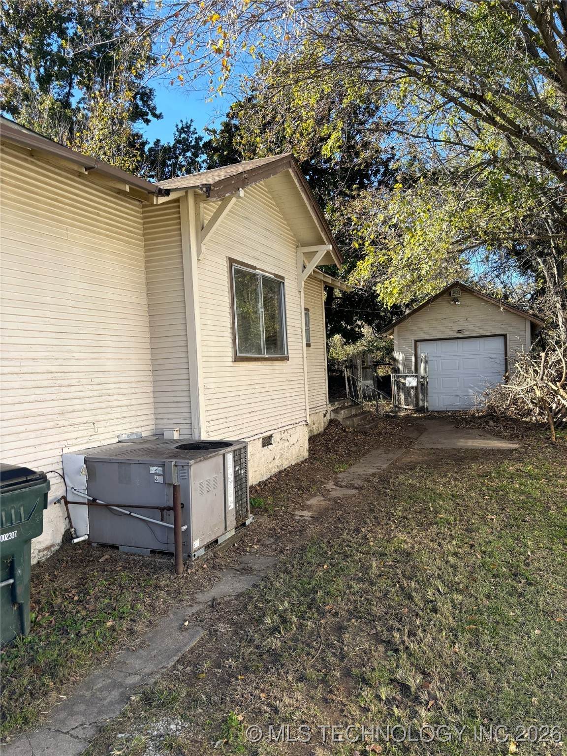 https://bt-photos.global.ssl.fastly.net/tulsa/orig_boomver_1_2600998-2.jpg