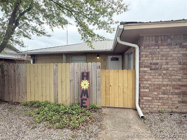 101 Doris Drive - Photo 1