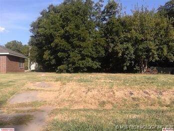 911 A Street - Photo 1