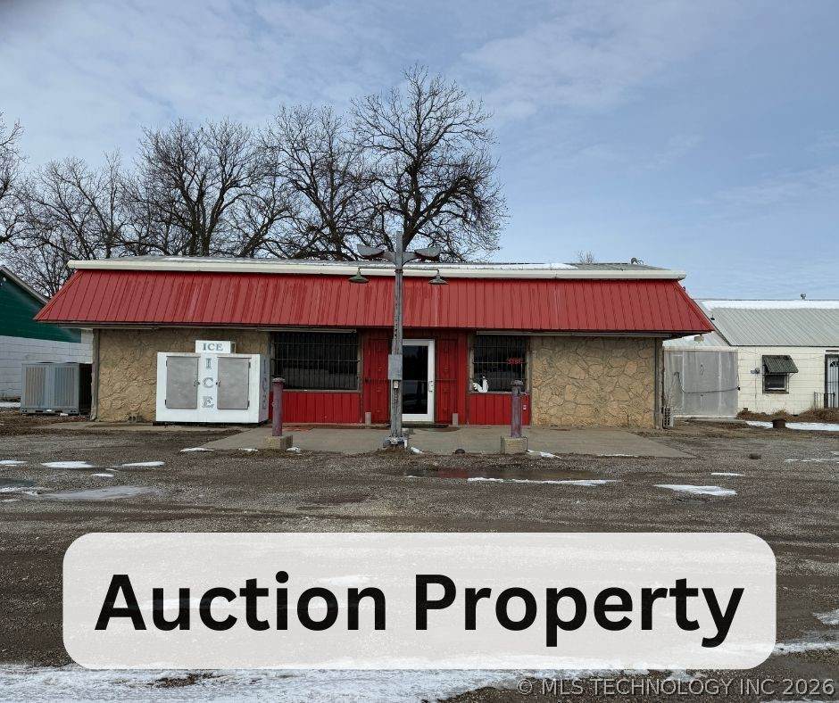 3151 North Avenue - Photo 1