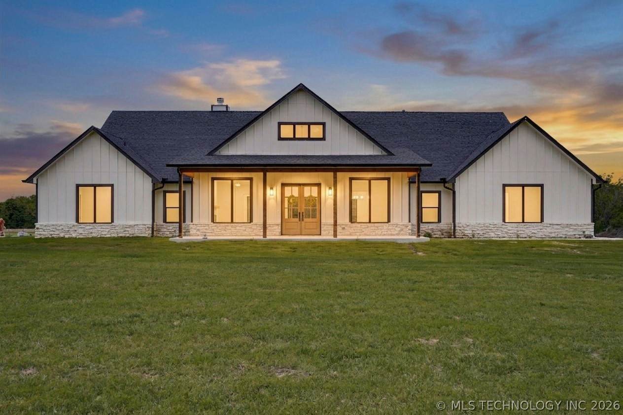 16014 Memorial Drive - Photo 1