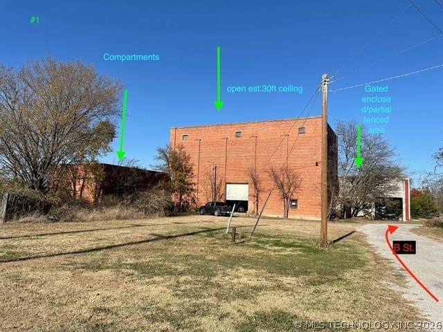 305 B Street - Photo 1