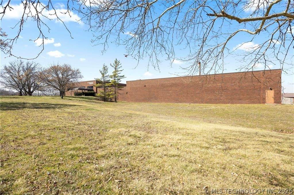 https://bt-photos.global.ssl.fastly.net/tulsa/orig_boomver_1_2619196-2.jpg