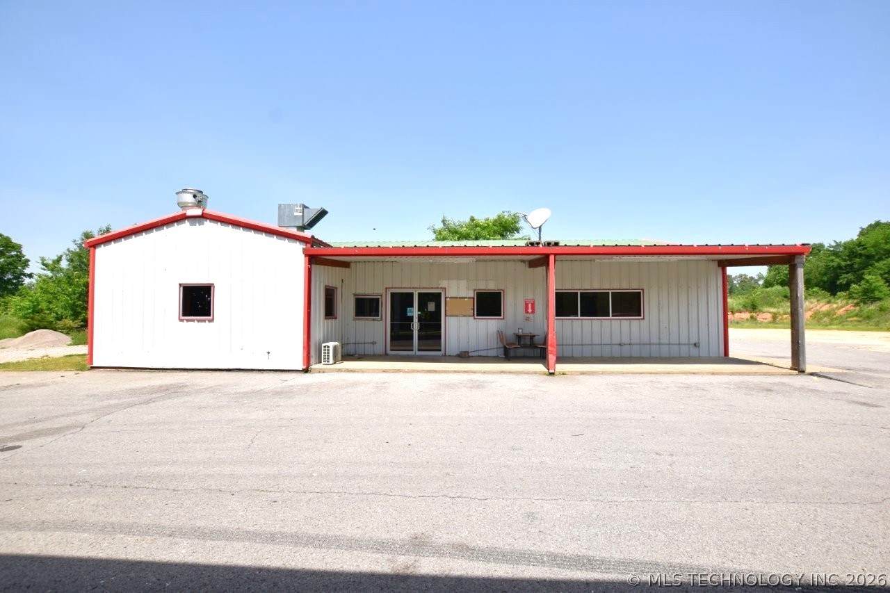 75174 Hwy 59 - Photo 1