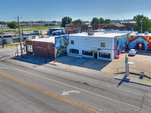 605 Peoria Avenue - Photo 1