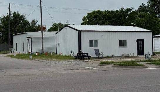 997 Us Hwy 70A - Photo 1