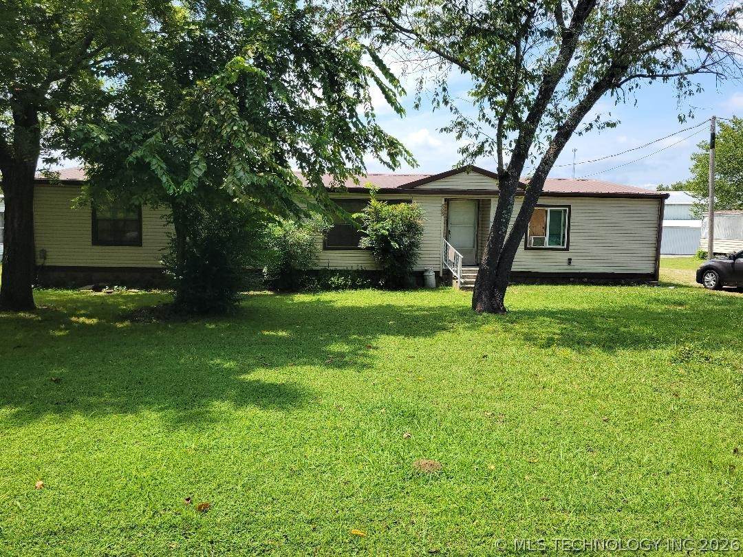 525 3rd Street - Photo 1