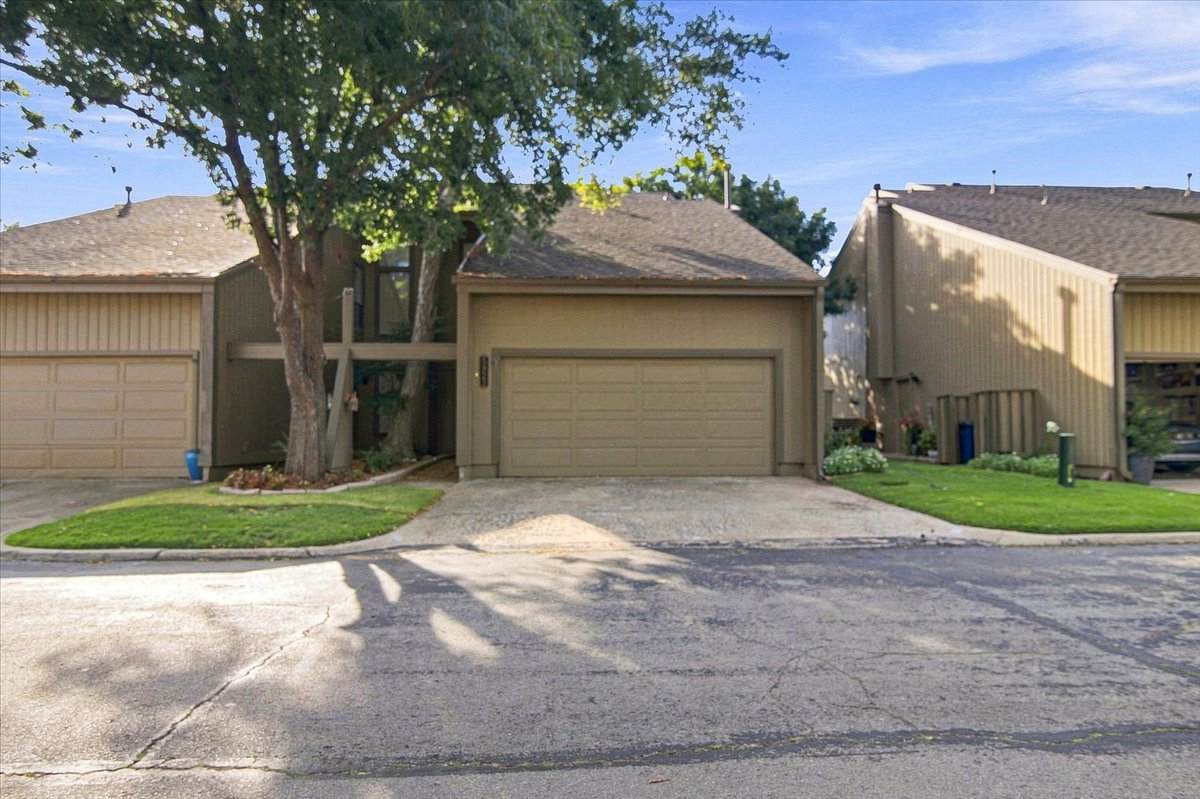 5923 Atlanta Avenue - Photo 1
