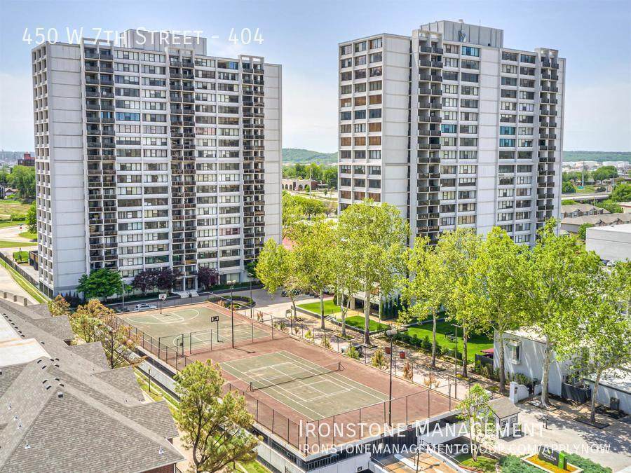 450 7th Street - Photo 1