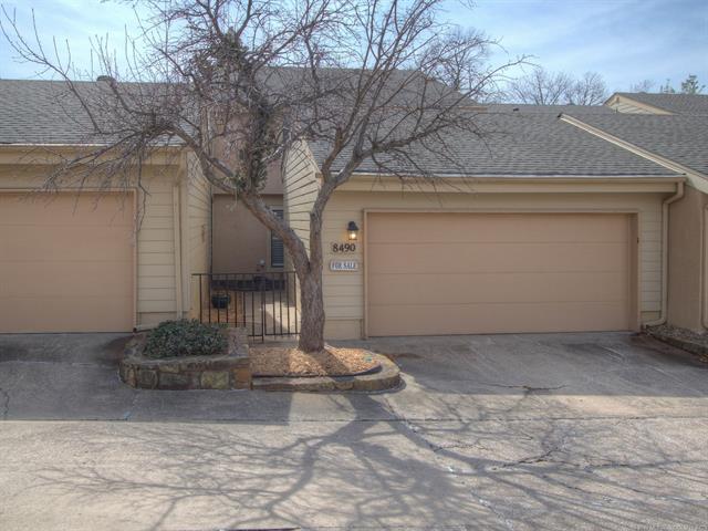 8490 College Avenue - Photo 1