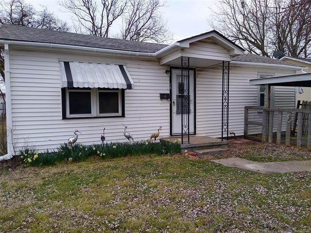15 Oak Street - Photo 1