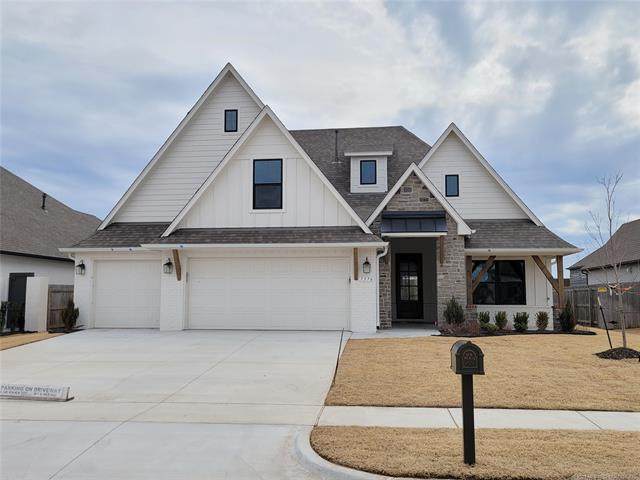 7376 127th Street - Photo 1