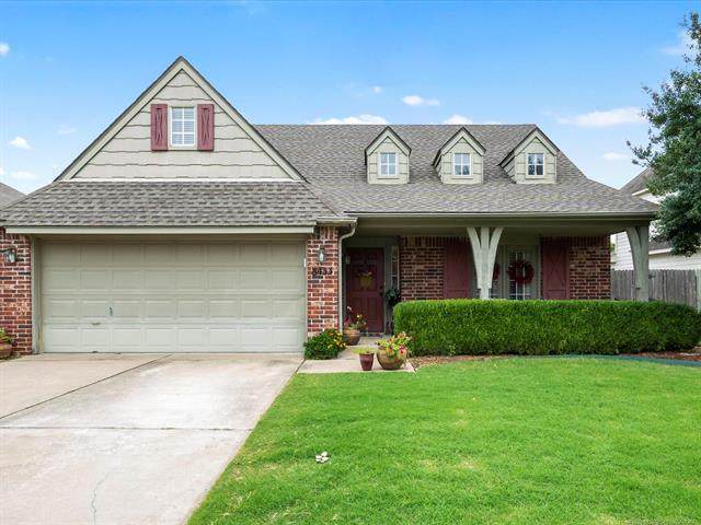 8433 112th East Avenue - Photo 1