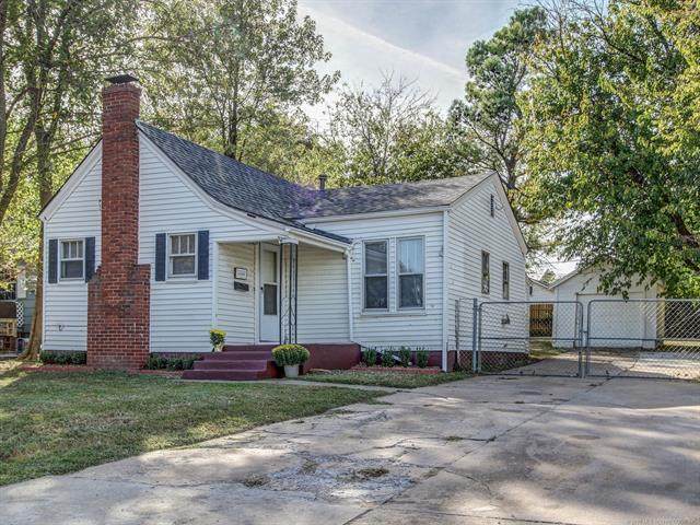 4710 26th West Avenue - Photo 1