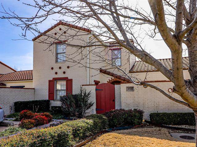 3729 Austin Street - Photo 1