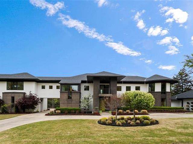 2668 Terwilleger Boulevard - Photo 1