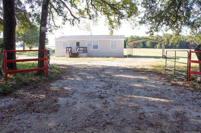 724 Hartline Road - Photo 1