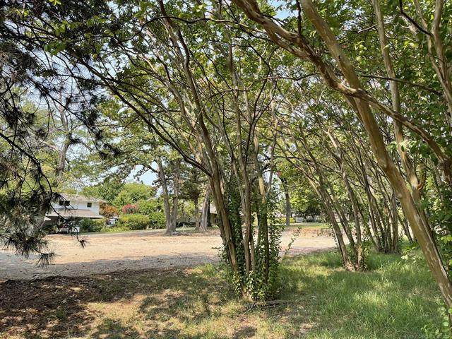 4719 Yorktown Place - Photo 1